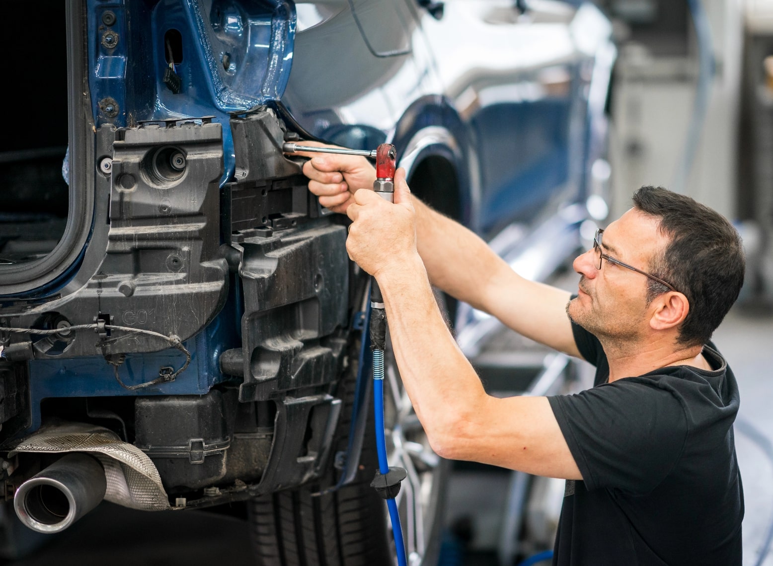 TECHNICIEN MOTO (H/F) chez BMW Motorrad Altitude 38 Vienne - Altitude BMW  MINI